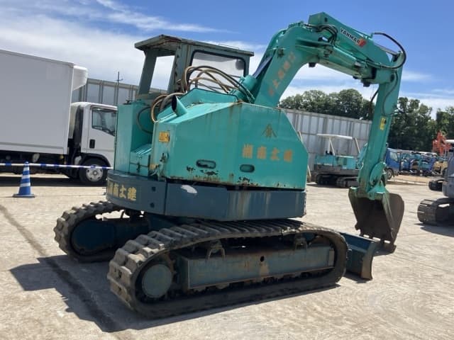 MINI EXCAVATOR — Auction (lot 8458-361)