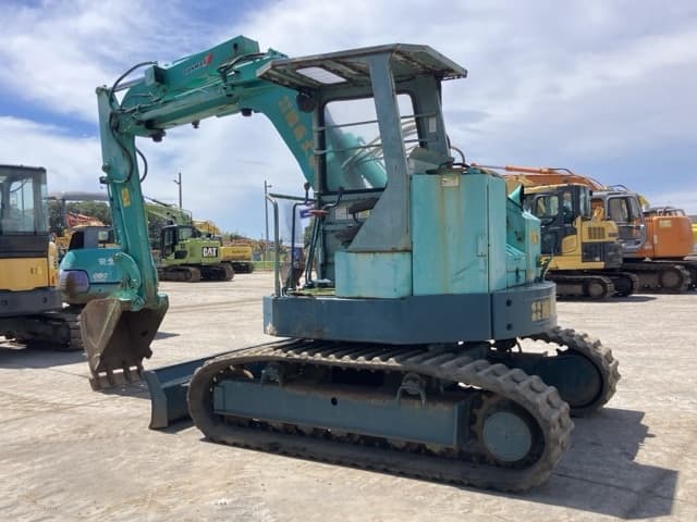 MINI EXCAVATOR — Auction (lot 8458-361)