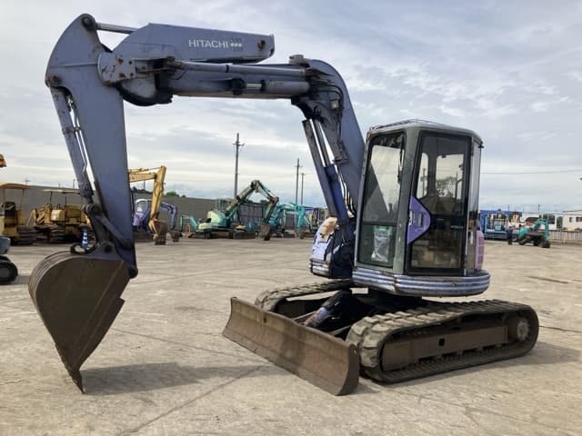 EXCAVATOR — Auction (lot 8458-365)