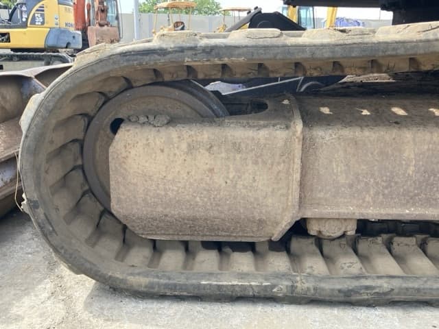 EXCAVATOR — Auction (lot 8458-365)
