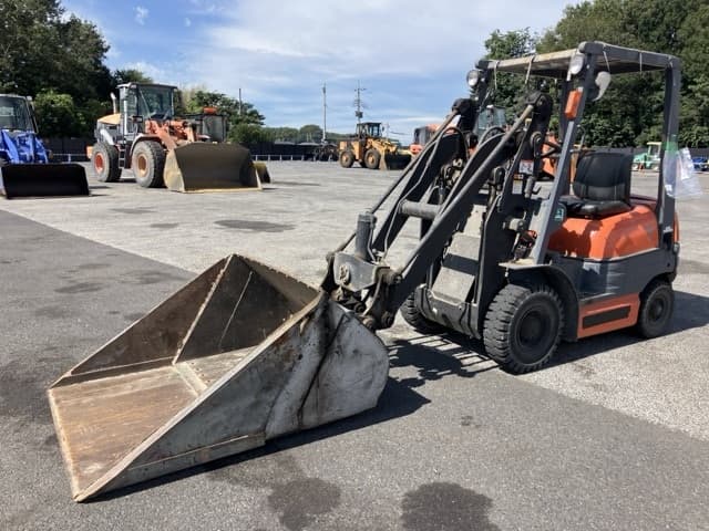 SHOVEL LOADER — Auction (lot 8458-367)