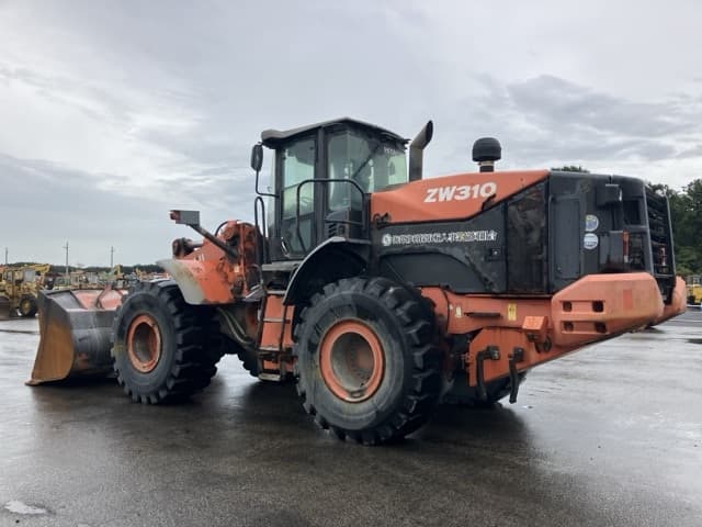 WHEEL LOADER — Auction (lot 8458-368)