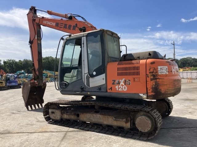 EXCAVATOR — Auction (lot 8458-370)
