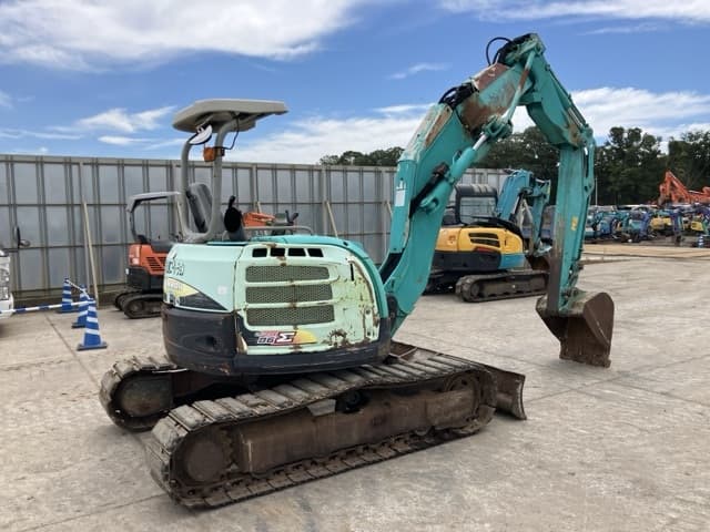 MINI EXCAVATOR — Auction (lot 8458-372)