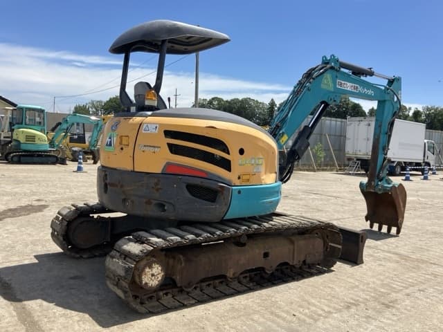 MINI EXCAVATOR — Auction (lot 8458-373)