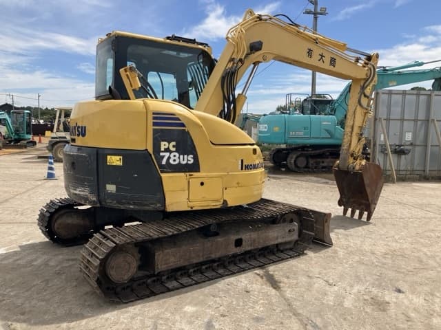 EXCAVATOR — Auction (lot 8458-375)