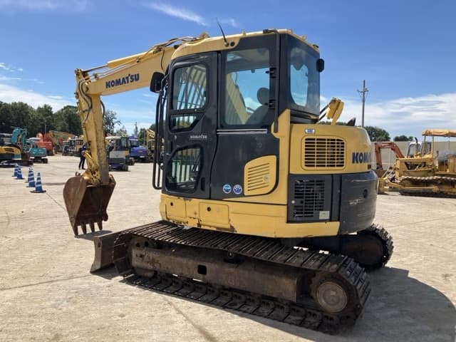 EXCAVATOR — Auction (lot 8458-375)