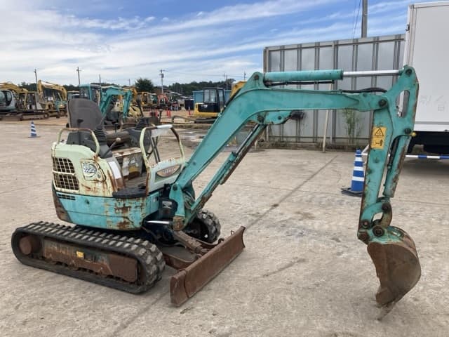 MINI EXCAVATOR — Auction (lot 8458-376)