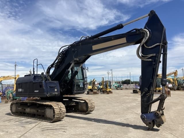 EXCAVATOR — Auction (lot 8458-378)
