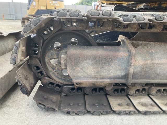 EXCAVATOR — Auction (lot 8458-38)