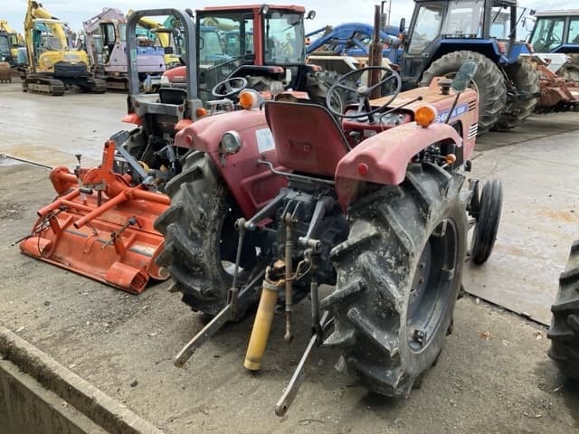Tractor — Auction (lot 8458-3805)
