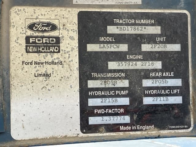 Tractor — Auction (lot 8458-3808)