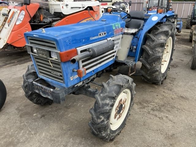 Tractor — Auction (lot 8458-3809)