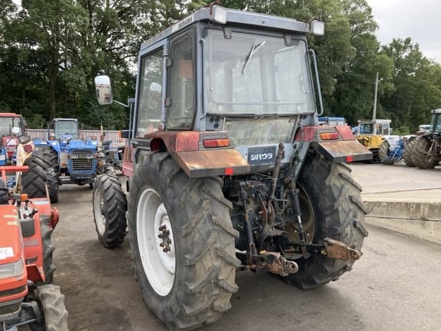 Tractor — Auction (lot 8458-3810)
