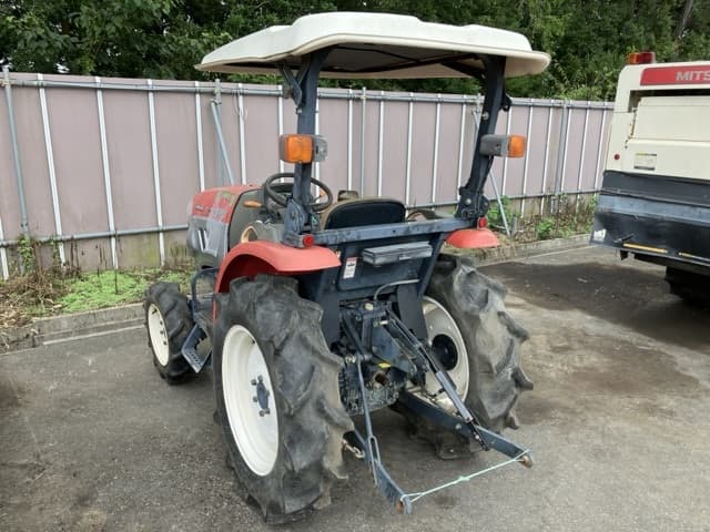 Tractor — Auction (lot 8458-3823)