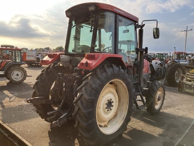 Tractor — Auction (lot 8458-3835)