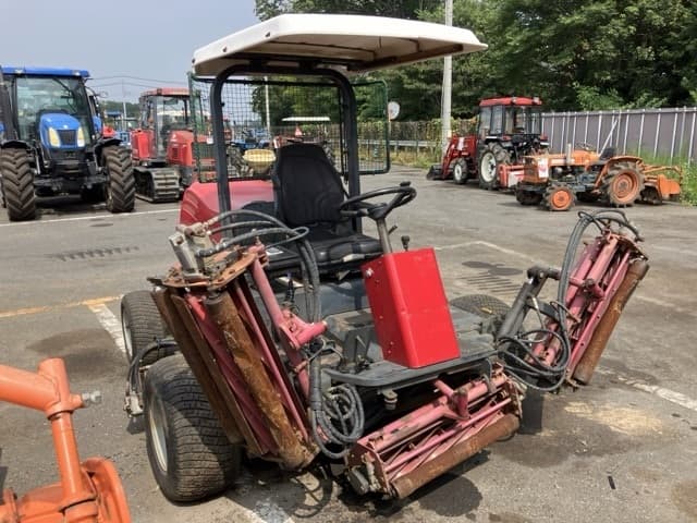 LAWN MOWER — Auction (lot 8458-3840)