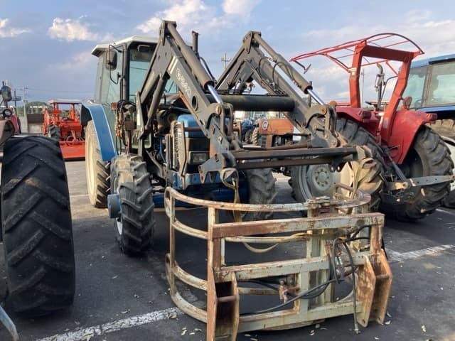 Tractor — Auction (lot 8458-3841)