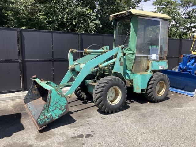 MINI WHEEL LOADER — Auction (lot 8458-386)