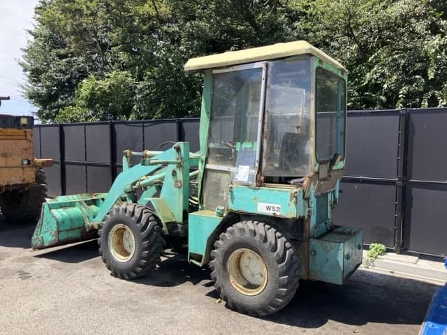 MINI WHEEL LOADER — Auction (lot 8458-386)