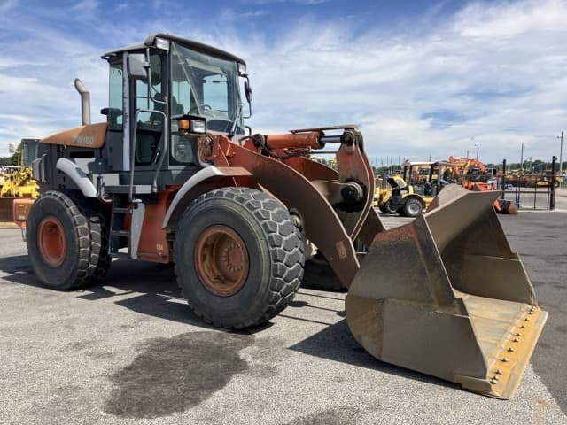 WHEEL LOADER — Auction (lot 8458-389)