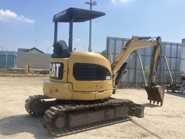 MINI EXCAVATOR — Auction (lot 8458-39)