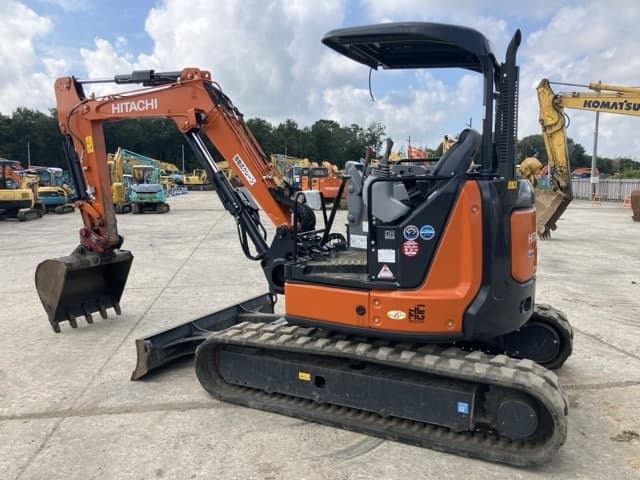 MINI EXCAVATOR — Auction (lot 8458-390)