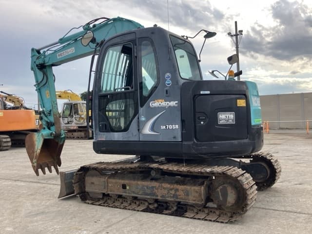 EXCAVATOR — Auction (lot 8458-395)