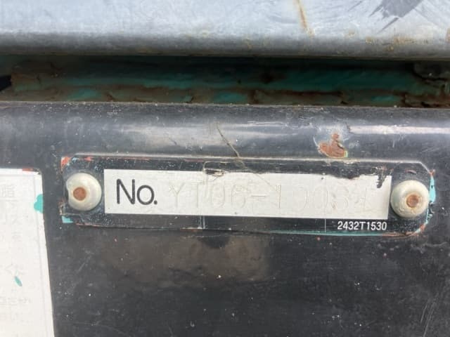 EXCAVATOR — Auction (lot 8458-395)