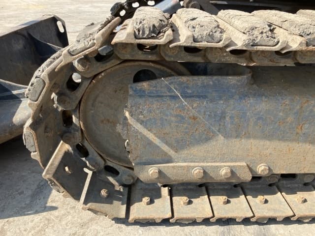 MINI EXCAVATOR — Auction (lot 8458-40)