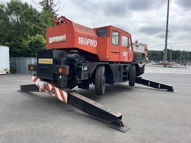 Rough Terrain Crane — Auction (lot 8458-400)