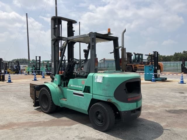 Forklift — Auction (lot 8458-4003)