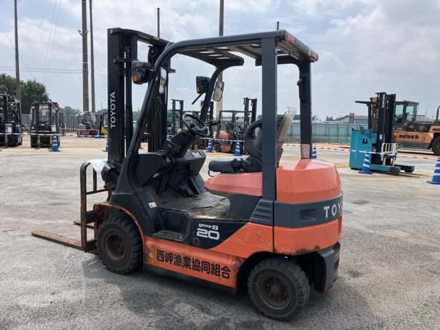Battery Forklift — Auction (lot 8458-4006)