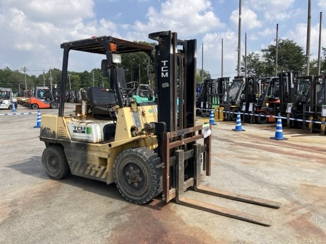 Forklift — Auction (lot 8458-4013)