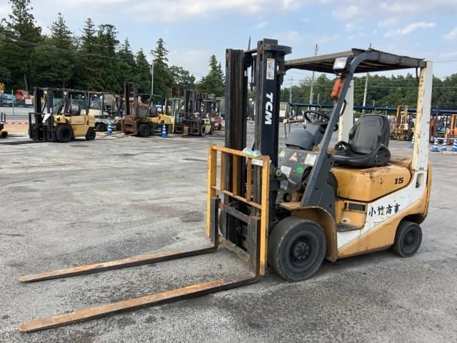 Forklift — Auction (lot 8458-4021)
