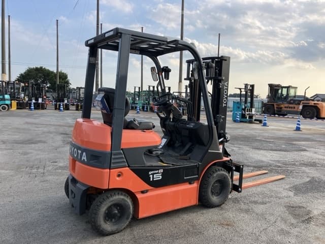 Battery Forklift — Auction (lot 8458-4022)