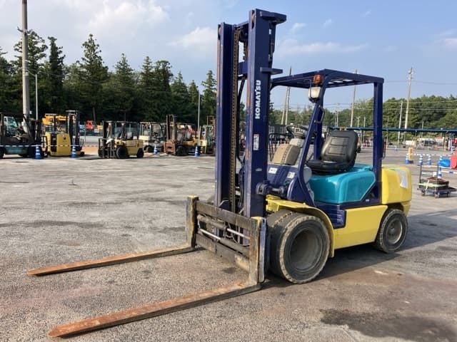 Forklift — Auction (lot 8458-4023)