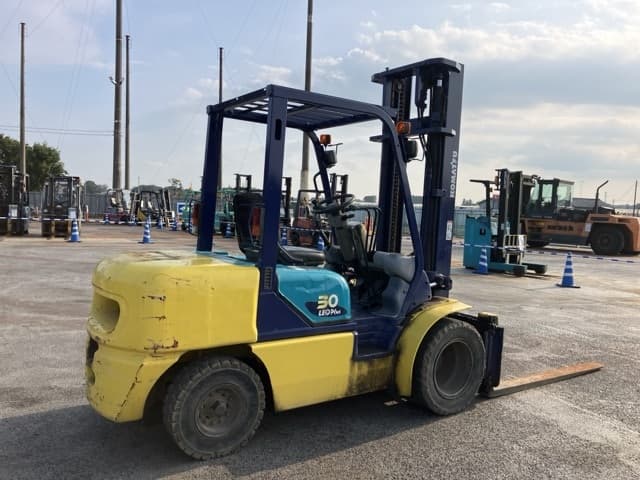 Forklift — Auction (lot 8458-4023)