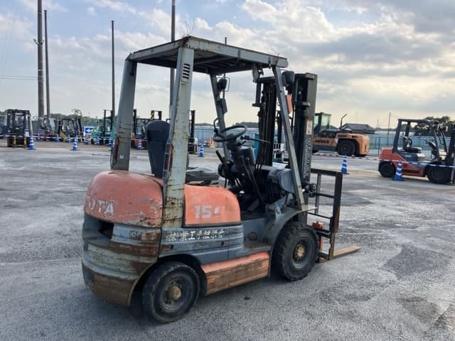 Forklift — Auction (lot 8458-4025)
