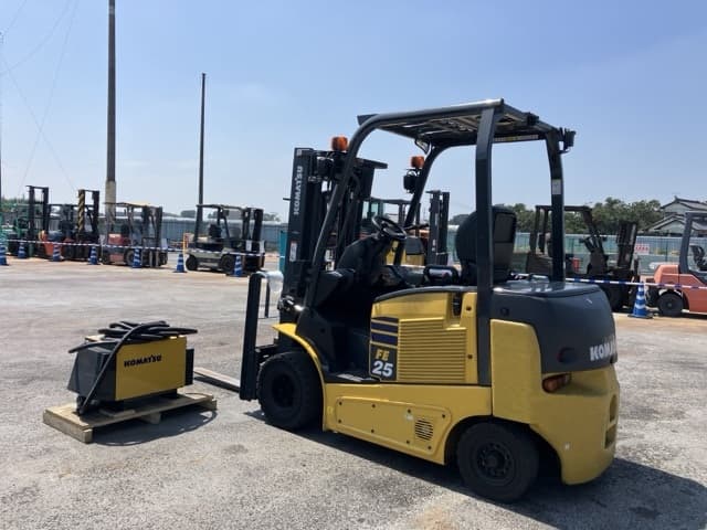Battery Forklift — Auction (lot 8458-4033)