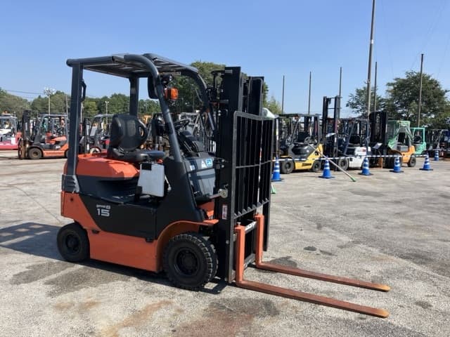 Battery Forklift — Auction (lot 8458-4037)