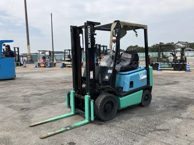 Forklift — Auction (lot 8458-4044)