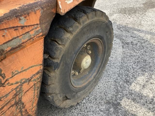 Forklift — Auction (lot 8458-4045)