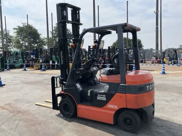 Battery Forklift — Auction (lot 8458-4048)
