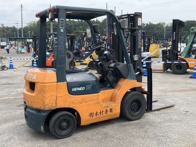 Forklift — Auction (lot 8458-4053)