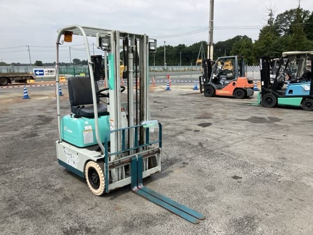 Battery Forklift — Auction (lot 8458-4060)