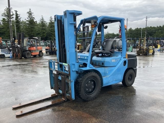 Forklift — Auction (lot 8458-4068)