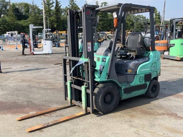 Forklift — Auction (lot 8458-4075)