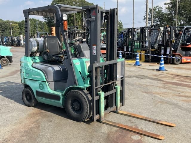 Forklift — Auction (lot 8458-4075)