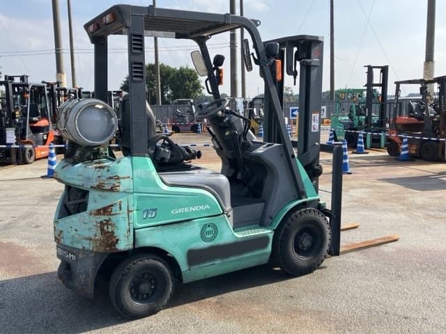 Forklift — Auction (lot 8458-4075)
